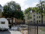 Der neugestaltete Platz an der Staufenmauer, © Stadt Frankfurt am Main, Foto: Jan Hassenpflug