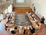 Eine 16-k&ouml;pfige Jury w&auml;hlt 11 Gewinnerprojekte f&uuml;r die Umsetzung mittels des Innenstadtfonds �Mitte gemeinsam gestalten� aus &copy; Stadtplanungsamt Frankfurt am Main