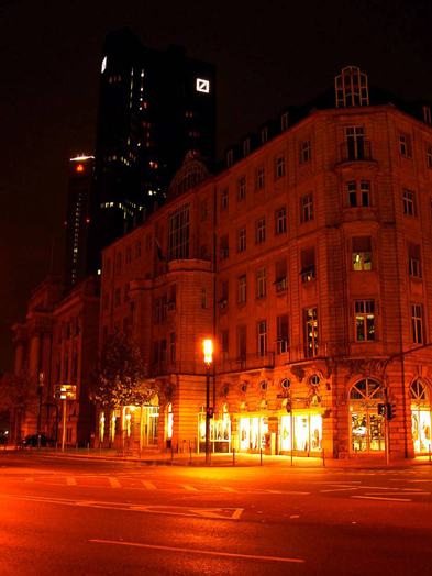 Foto Defizit: Licht mit falscher Farbwiedergabe, Foto: BAS conceptlicht, © Stadtplanungsamt Stadt Frankfurt am Main 